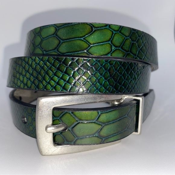 Coldwater Creek Leather Green Embossed Snake Print Belt with Nickel Buckle Sz S - Picture 5 of 15